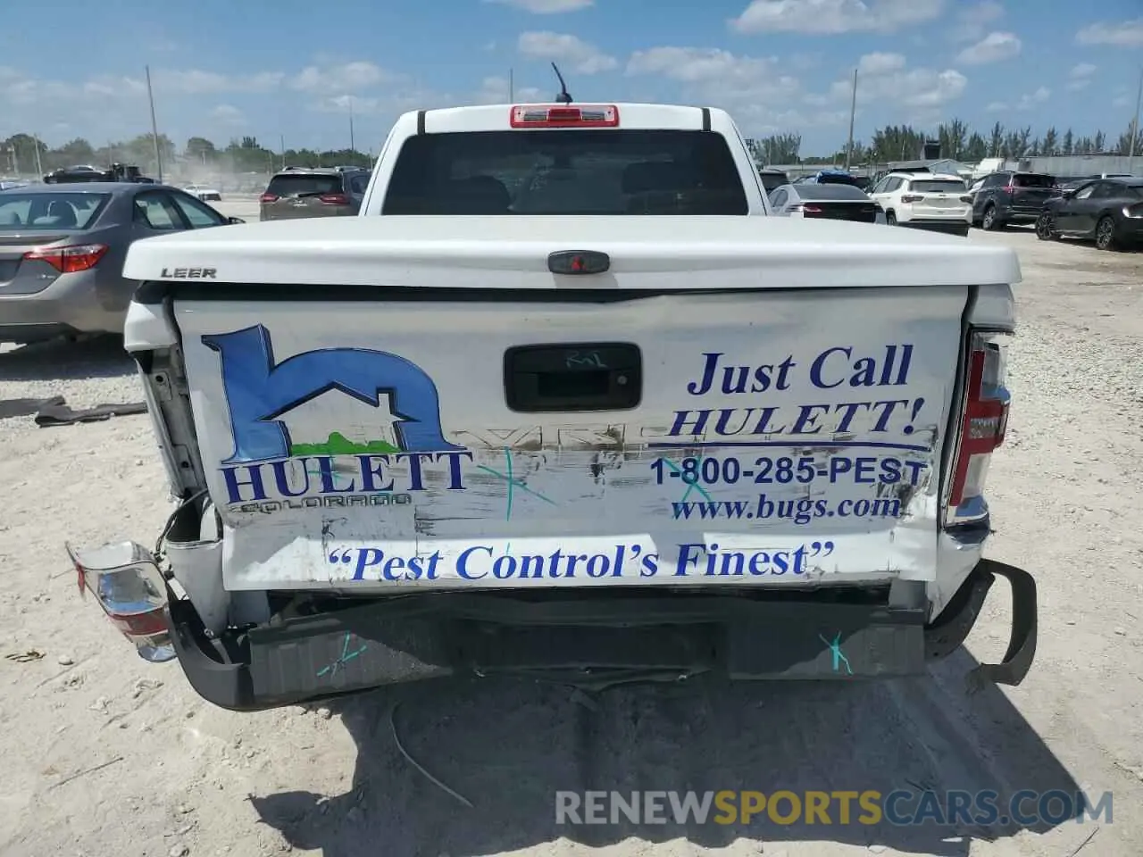 6 Photograph of a damaged car 1GCHSBEA1N1122376 CHEVROLET COLORADO 2022