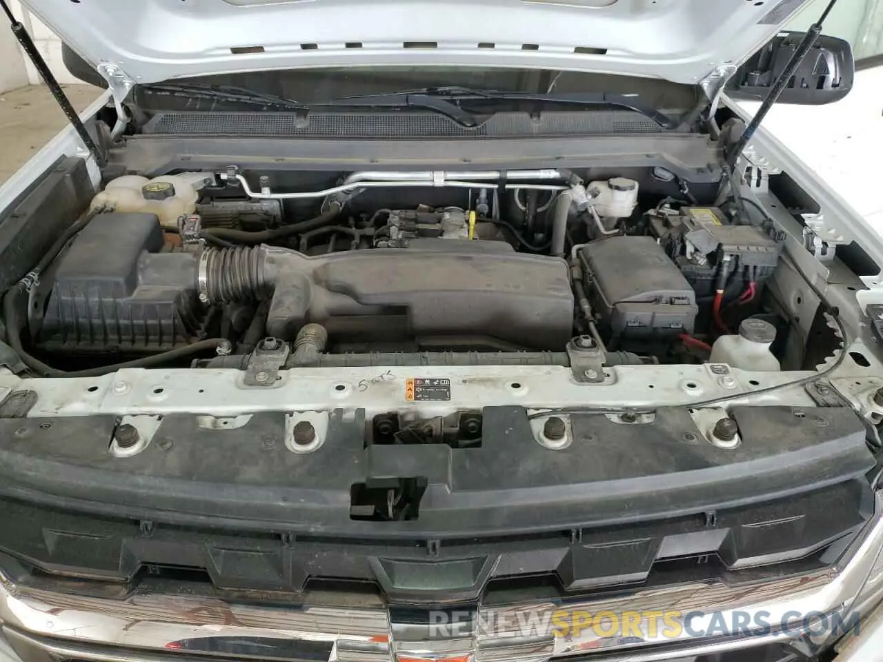 11 Photograph of a damaged car 1GCHSBEA2N1255924 CHEVROLET COLORADO 2022