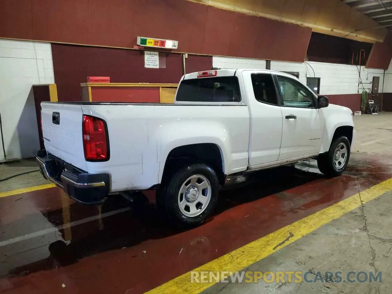 3 Photograph of a damaged car 1GCHSBEA6N1238740 CHEVROLET COLORADO 2022