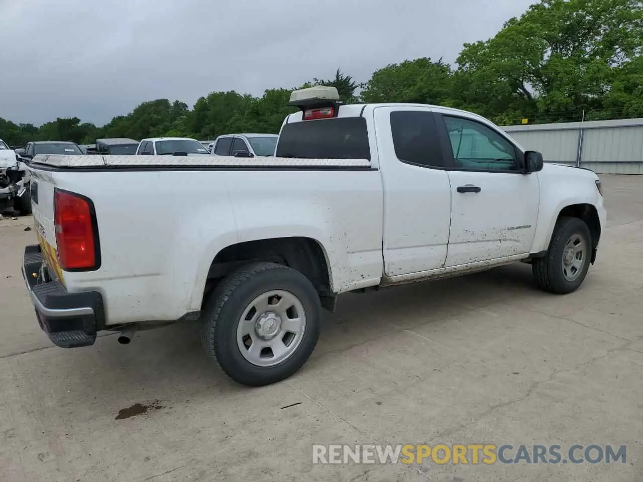 3 Photograph of a damaged car 1GCHSBEA8N1140518 CHEVROLET COLORADO 2022