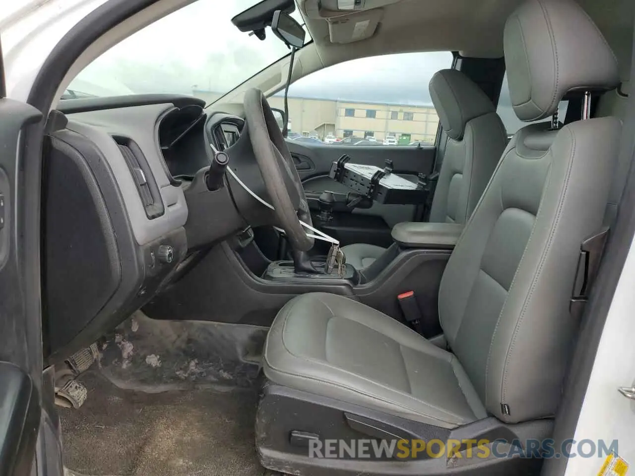 7 Photograph of a damaged car 1GCHSBEA8N1140518 CHEVROLET COLORADO 2022