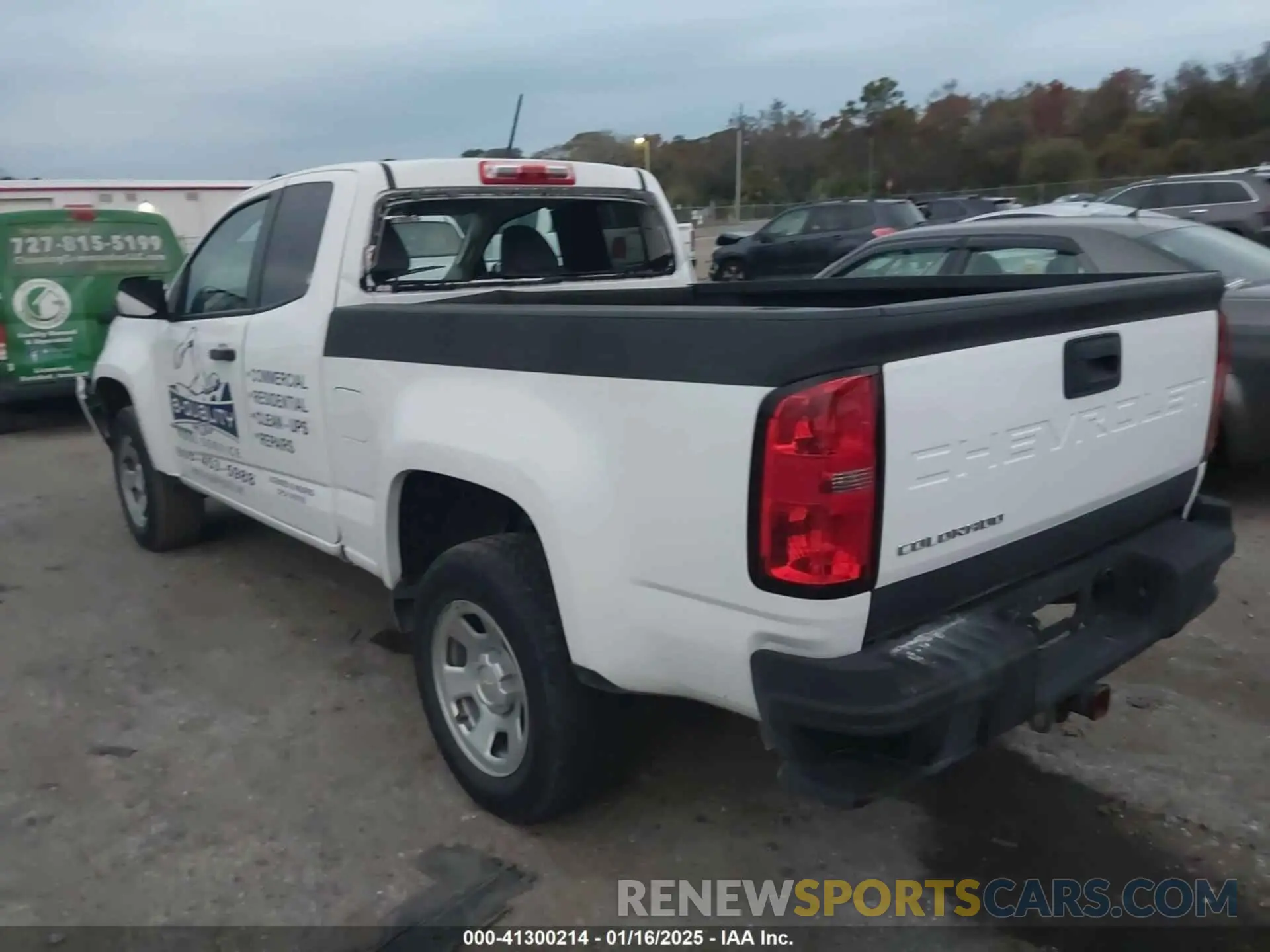 3 Photograph of a damaged car 1GCHSBEA8N1264935 CHEVROLET COLORADO 2022