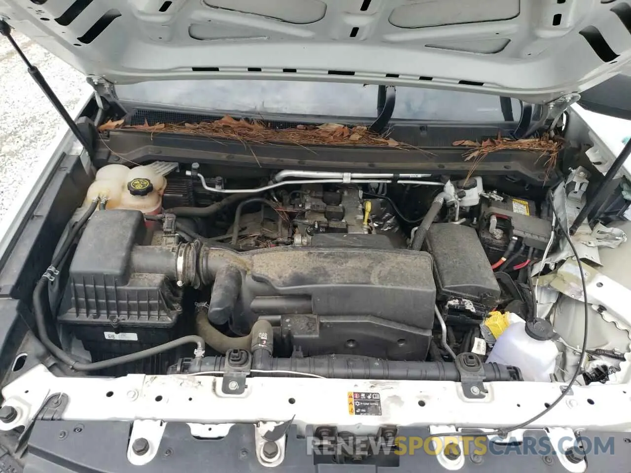12 Photograph of a damaged car 1GCHSBEA9N1317125 CHEVROLET COLORADO 2022