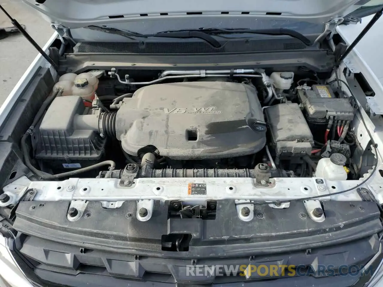 12 Photograph of a damaged car 1GCHSBEN1N1314402 CHEVROLET COLORADO 2022