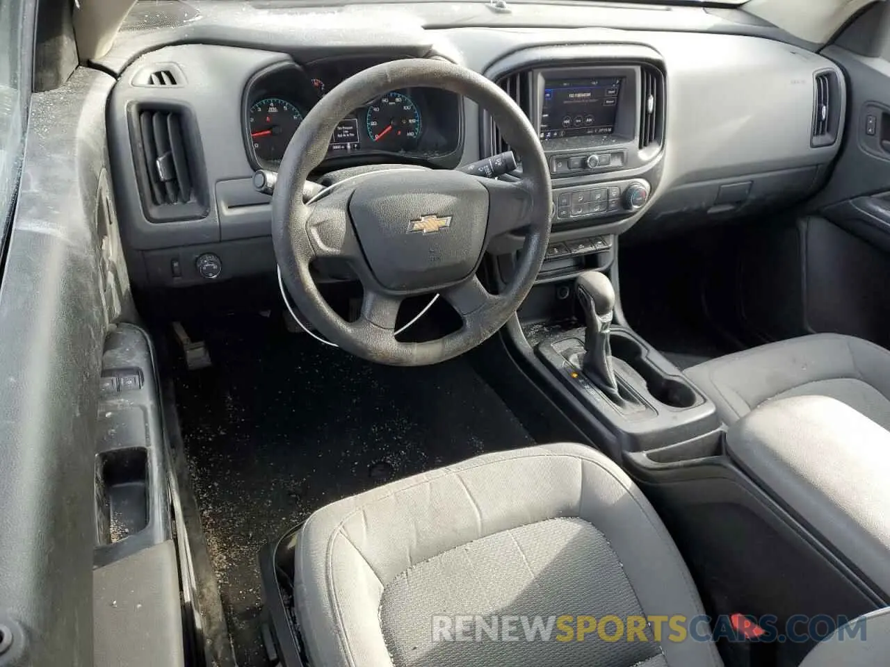 8 Photograph of a damaged car 1GCHSBEN1N1314402 CHEVROLET COLORADO 2022