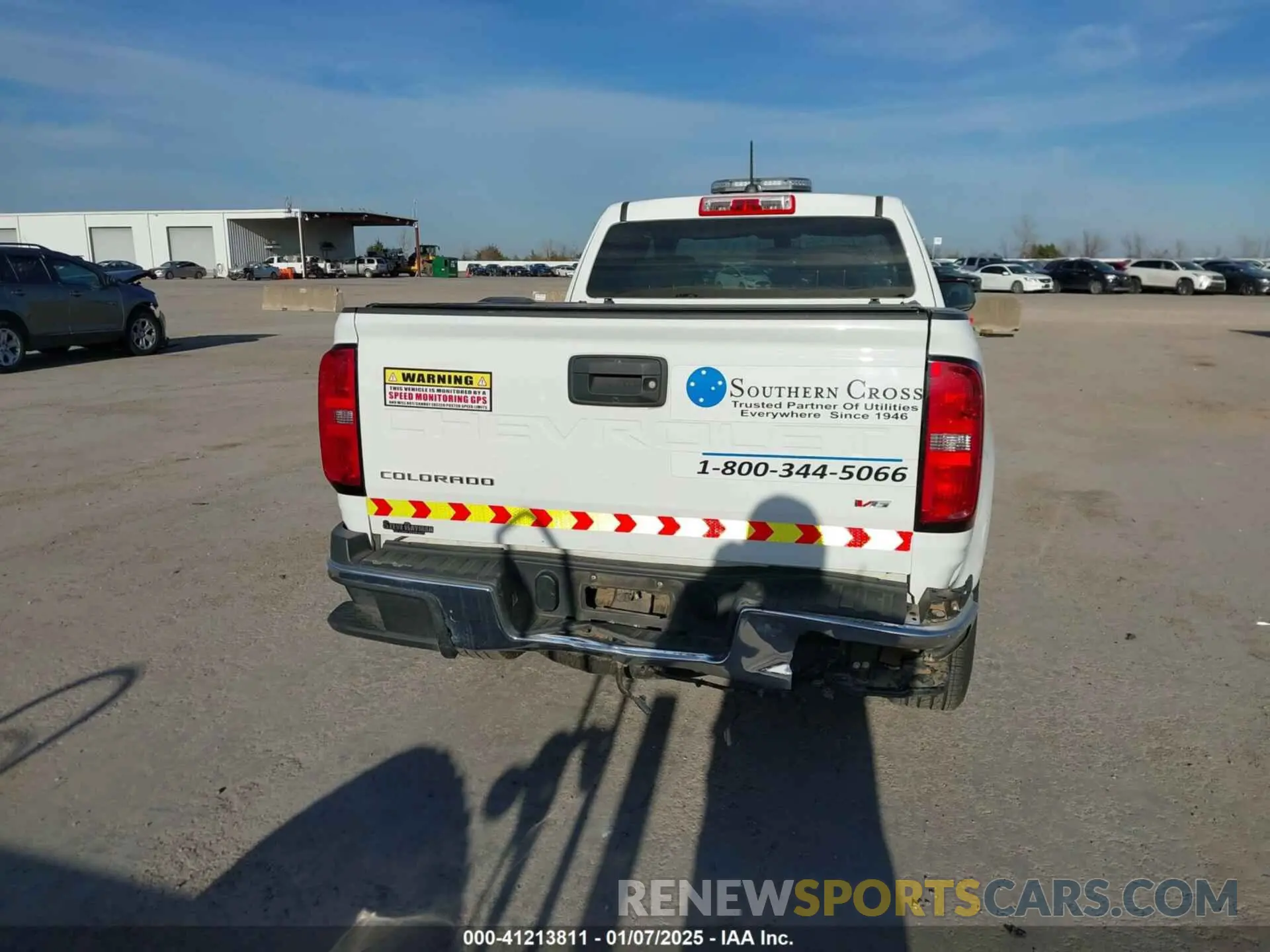 16 Photograph of a damaged car 1GCHSBEN6N1259669 CHEVROLET COLORADO 2022