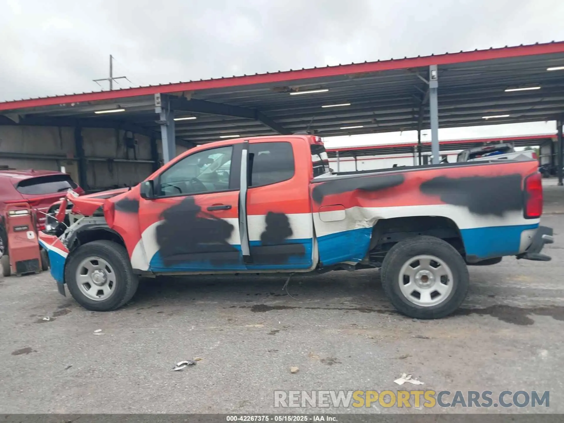 14 Photograph of a damaged car 1GCHSBEN9N1241134 CHEVROLET COLORADO 2022