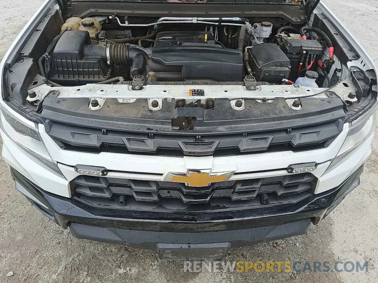11 Photograph of a damaged car 1GCHSCEA0N1116610 CHEVROLET COLORADO 2022