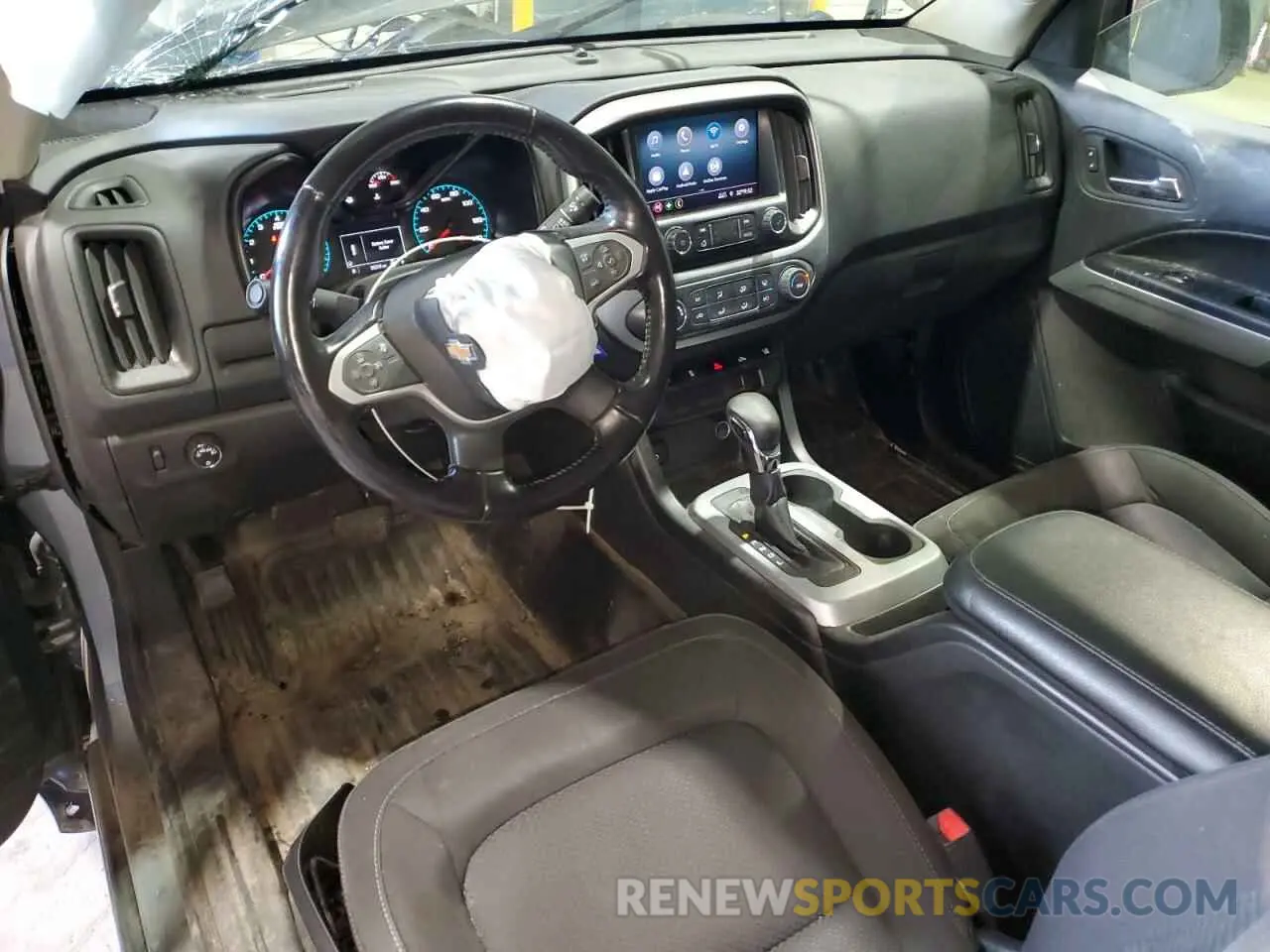 8 Photograph of a damaged car 1GCHSCEA0N1179559 CHEVROLET COLORADO 2022