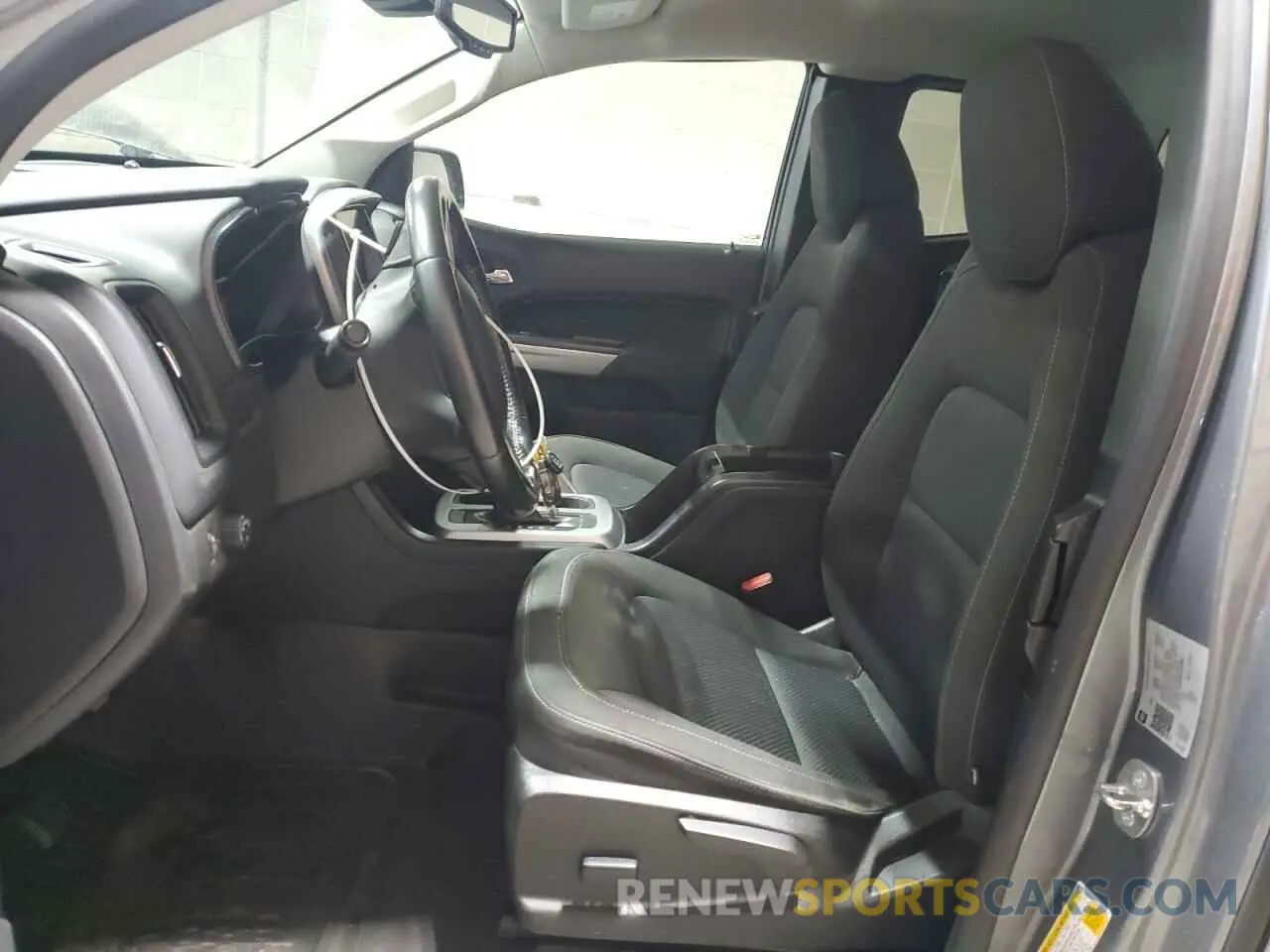 7 Photograph of a damaged car 1GCHSCEA0N1181862 CHEVROLET COLORADO 2022
