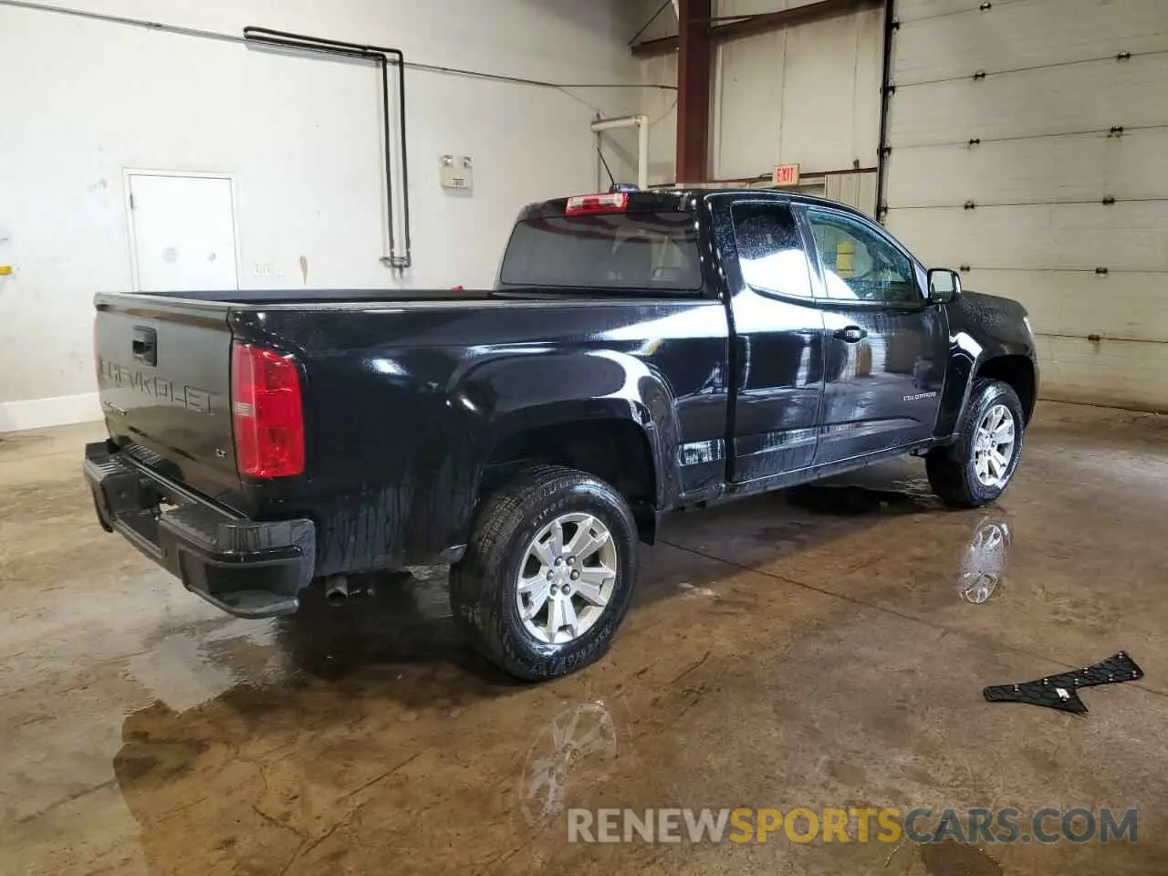 3 Photograph of a damaged car 1GCHSCEA1N1140544 CHEVROLET COLORADO 2022