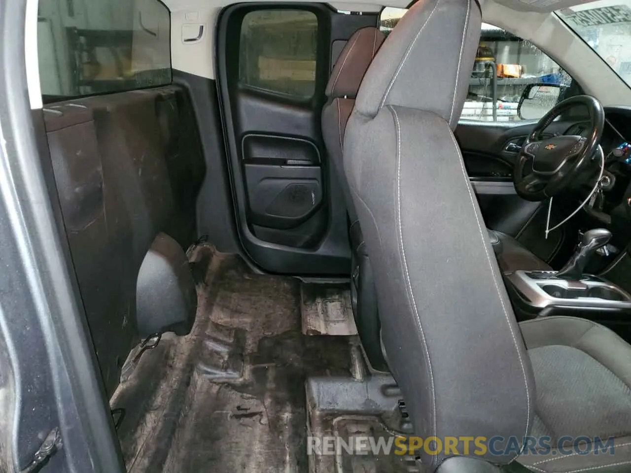 10 Photograph of a damaged car 1GCHSCEA1N1155030 CHEVROLET COLORADO 2022