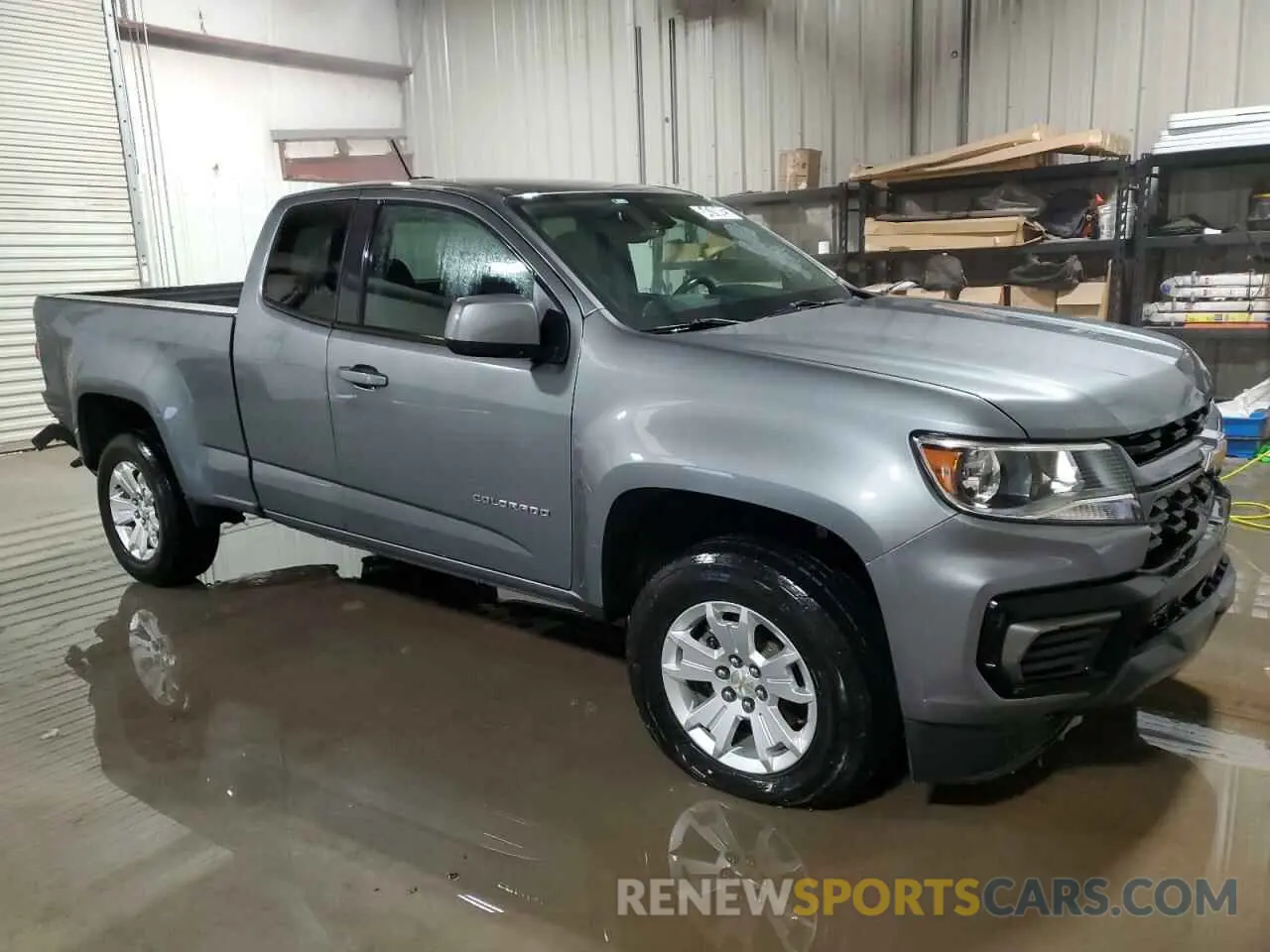 4 Photograph of a damaged car 1GCHSCEA1N1155030 CHEVROLET COLORADO 2022