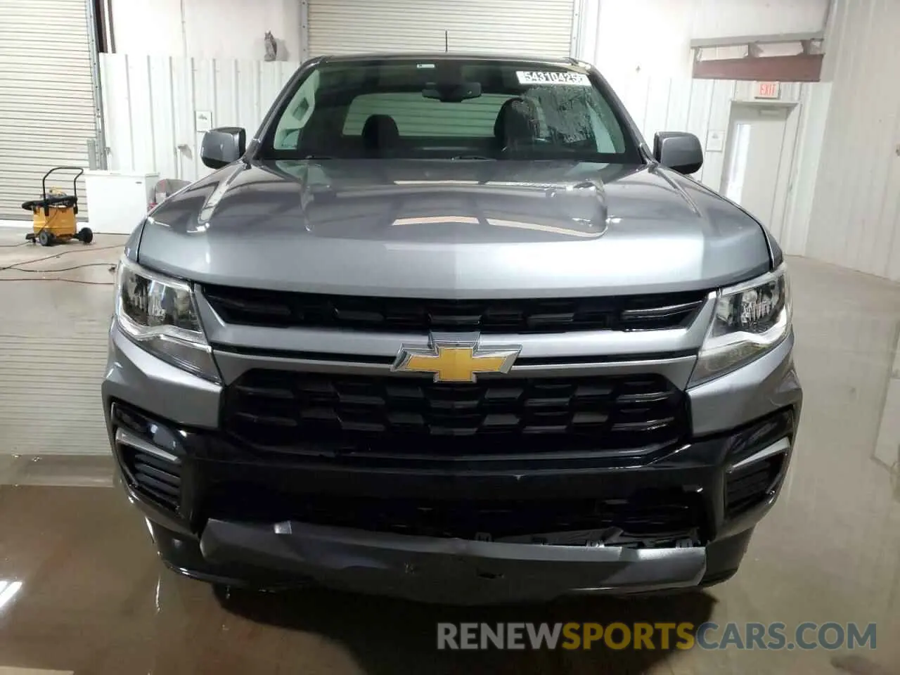 5 Photograph of a damaged car 1GCHSCEA1N1155030 CHEVROLET COLORADO 2022