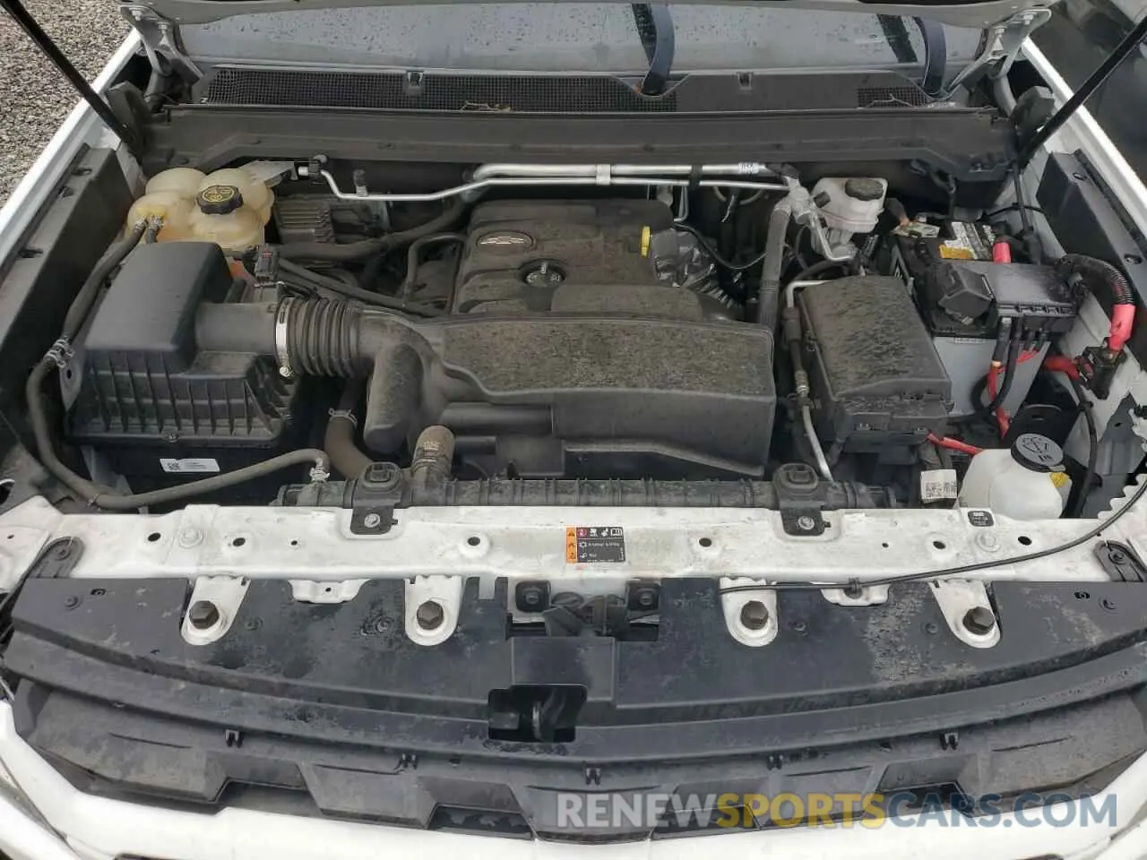 11 Photograph of a damaged car 1GCHSCEA2N1117046 CHEVROLET COLORADO 2022