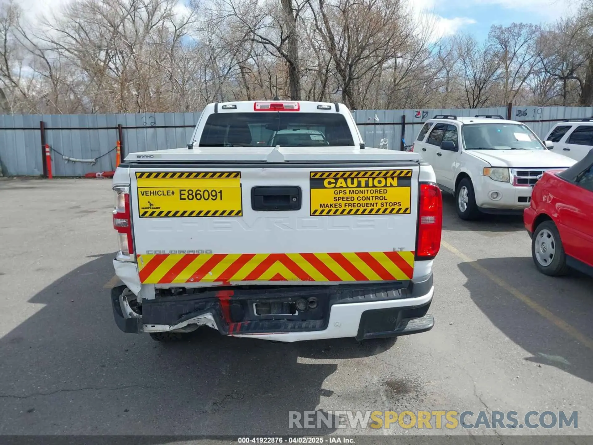 16 Photograph of a damaged car 1GCHSCEA2N1117936 CHEVROLET COLORADO 2022