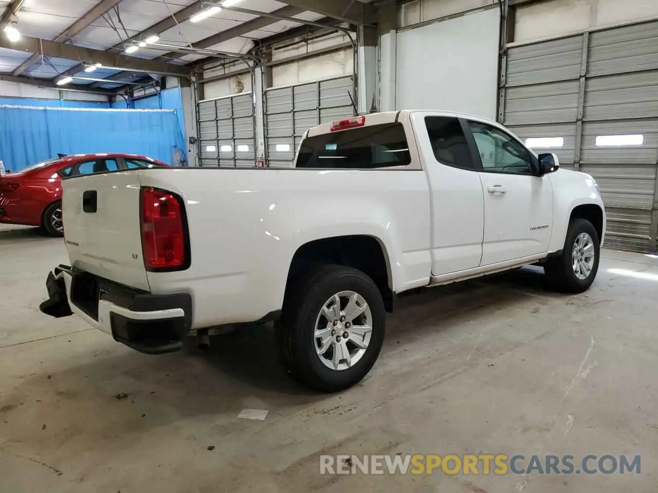 3 Photograph of a damaged car 1GCHSCEA2N1128094 CHEVROLET COLORADO 2022