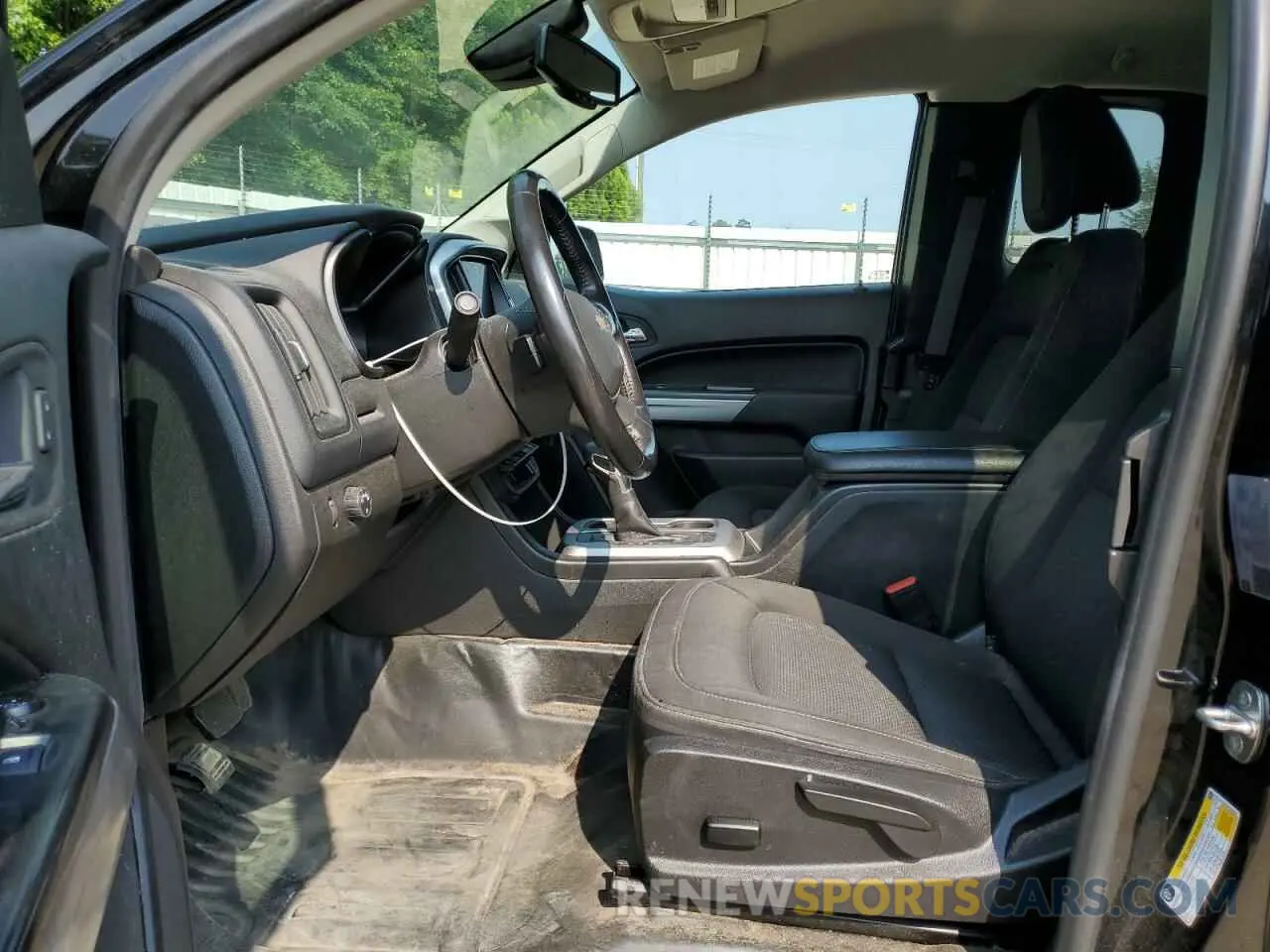 7 Photograph of a damaged car 1GCHSCEA2N1159815 CHEVROLET COLORADO 2022