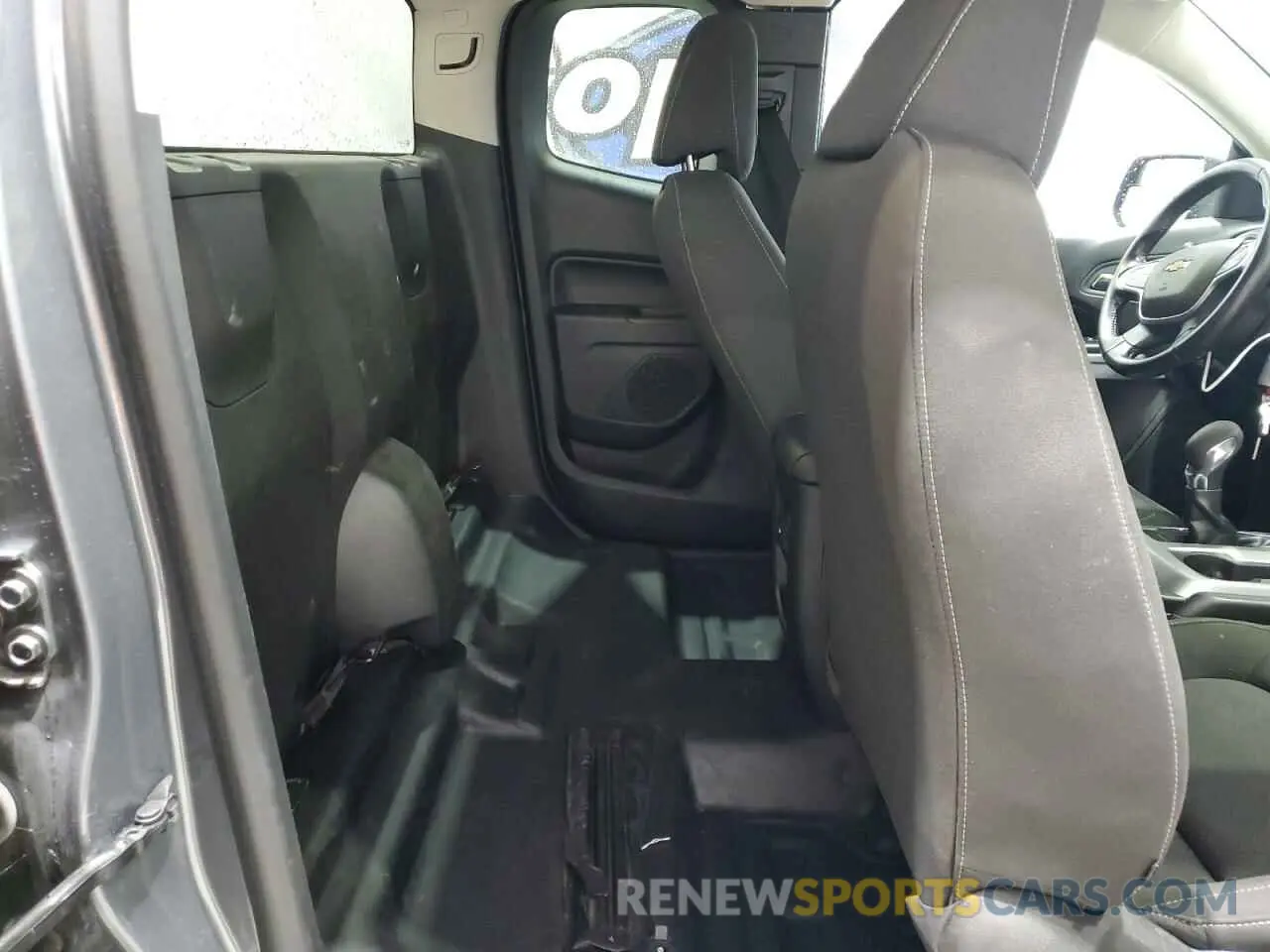 10 Photograph of a damaged car 1GCHSCEA2N1169938 CHEVROLET COLORADO 2022