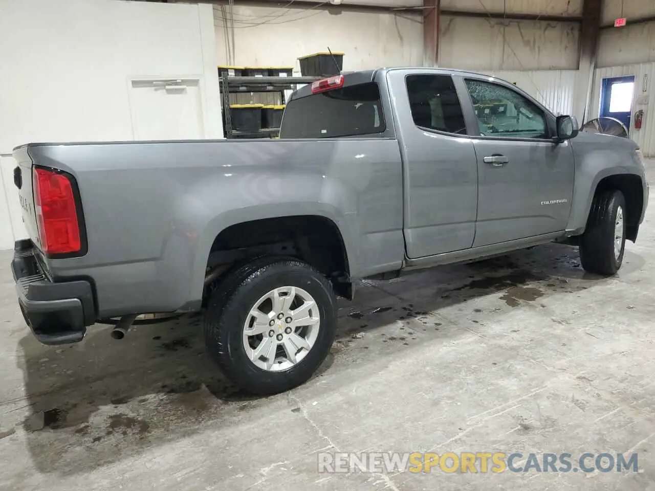 3 Photograph of a damaged car 1GCHSCEA3N1155224 CHEVROLET COLORADO 2022