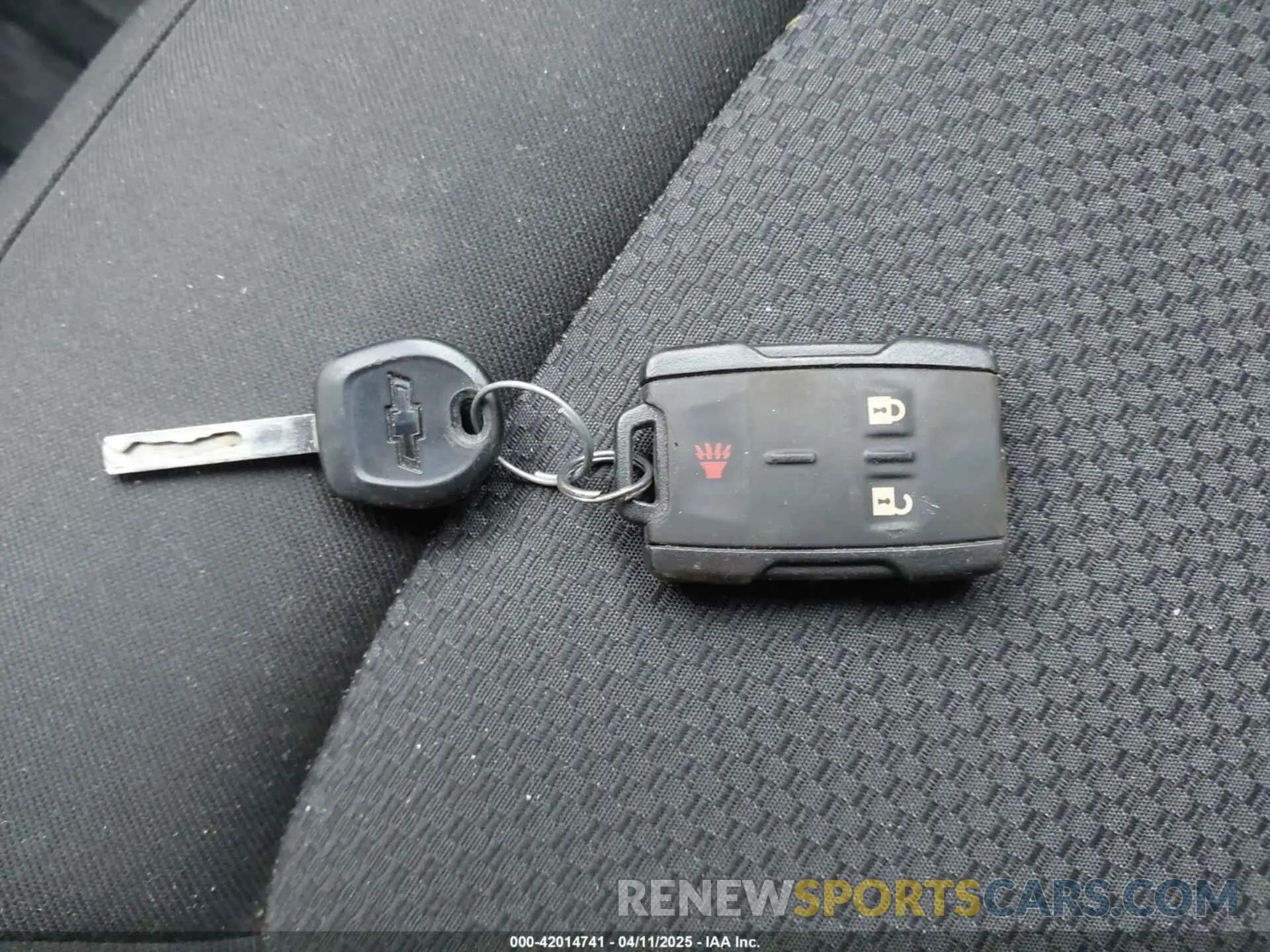 11 Photograph of a damaged car 1GCHSCEA3N1158107 CHEVROLET COLORADO 2022