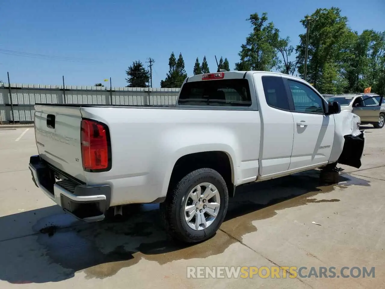 3 Photograph of a damaged car 1GCHSCEA3N1231525 CHEVROLET COLORADO 2022