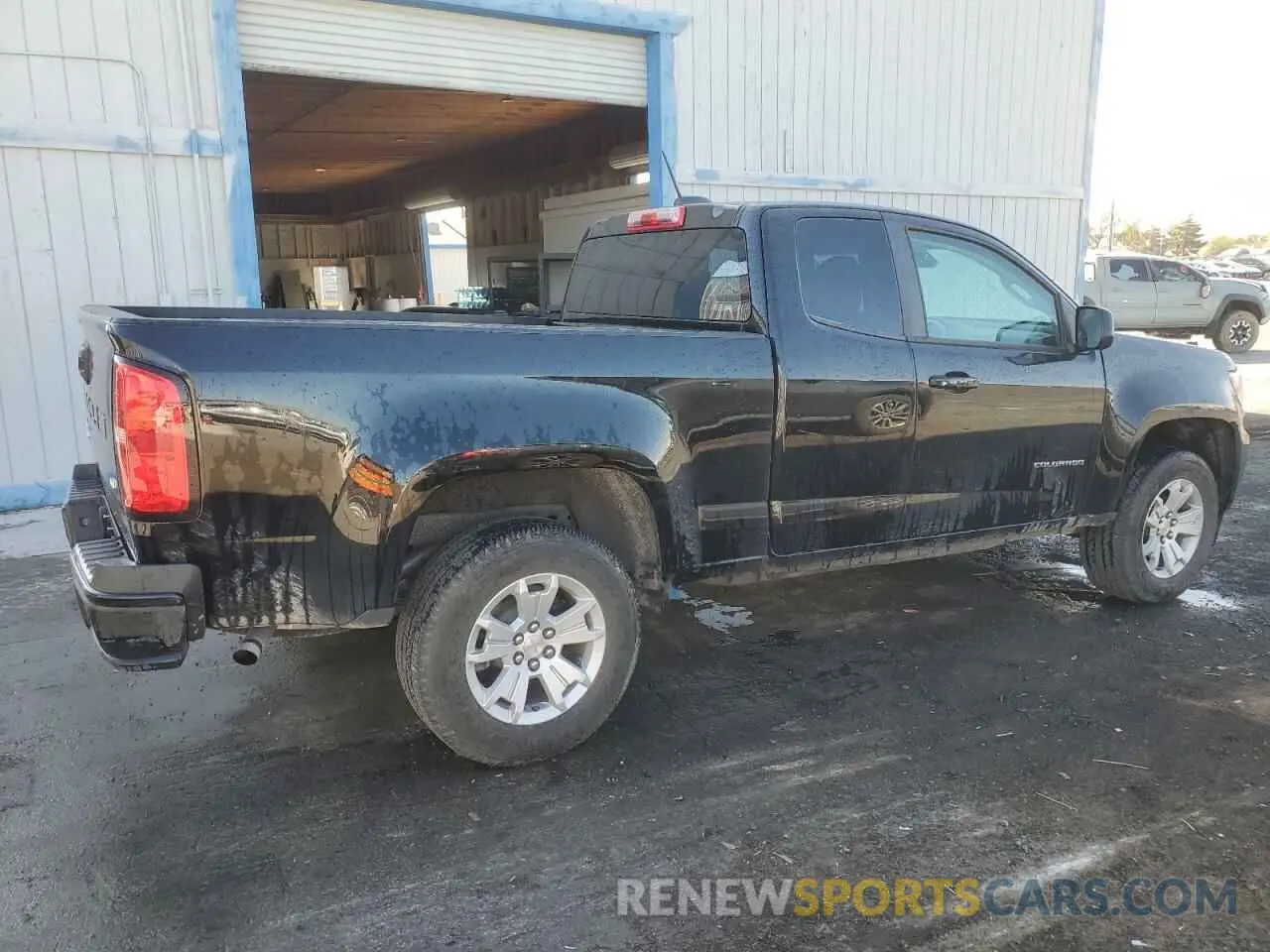 3 Photograph of a damaged car 1GCHSCEA3N1274133 CHEVROLET COLORADO 2022