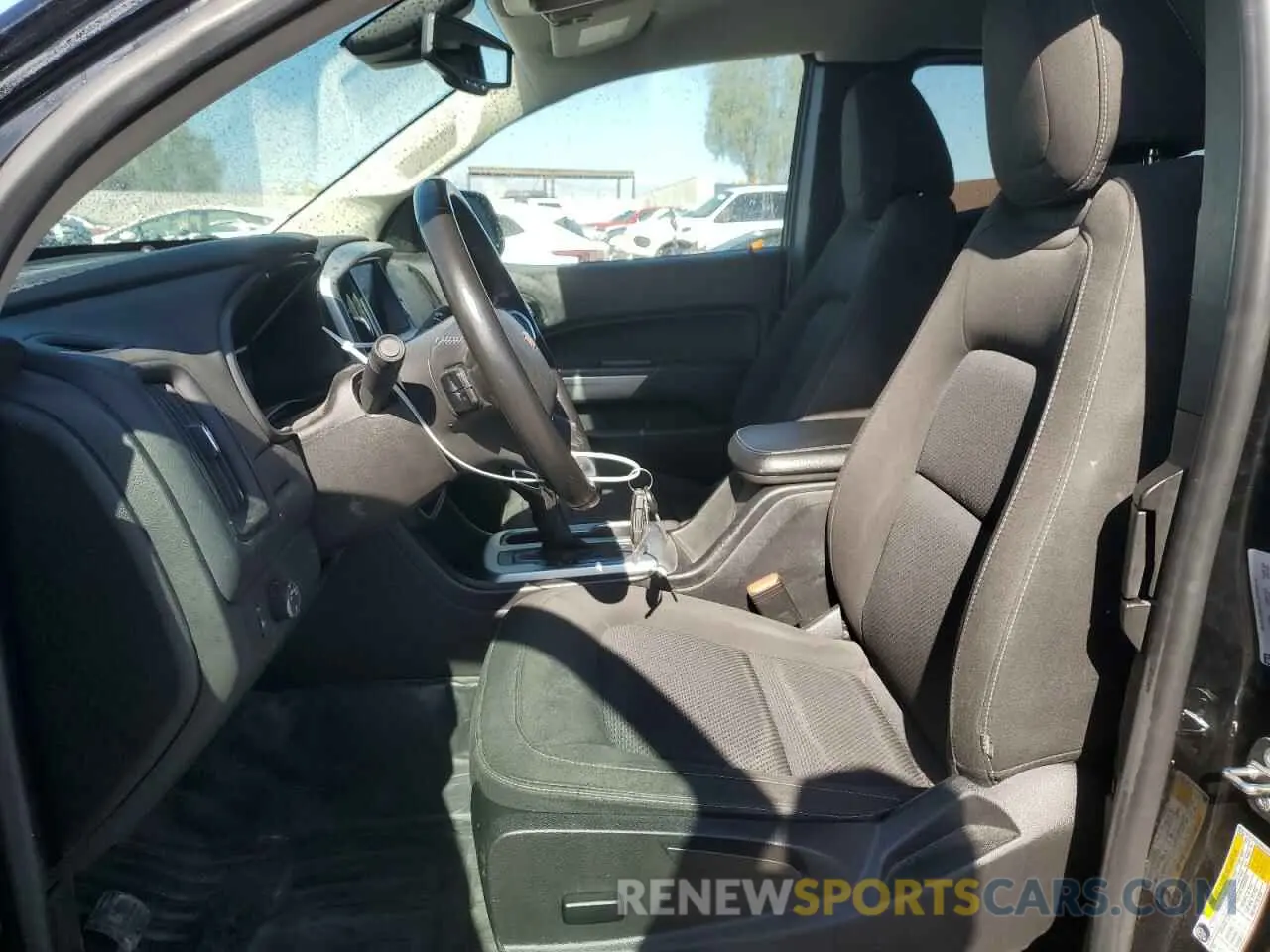 7 Photograph of a damaged car 1GCHSCEA3N1274133 CHEVROLET COLORADO 2022