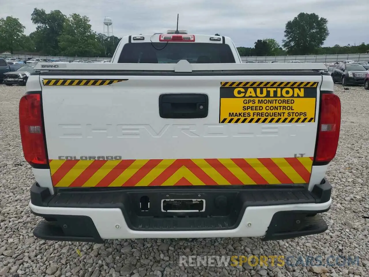 6 Photograph of a damaged car 1GCHSCEA4N1118649 CHEVROLET COLORADO 2022