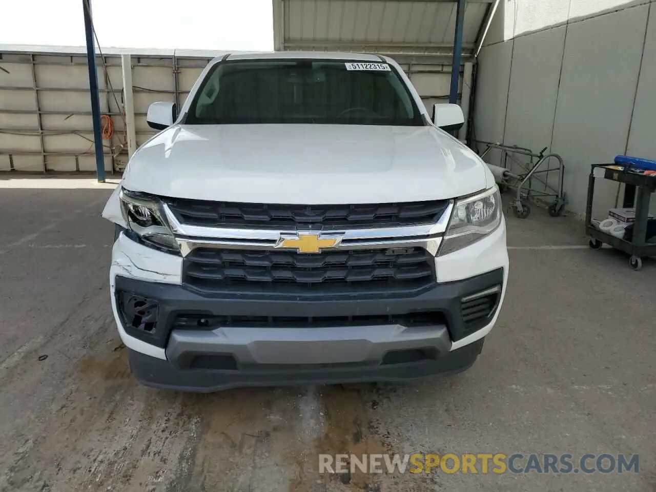 5 Photograph of a damaged car 1GCHSCEA4N1233767 CHEVROLET COLORADO 2022