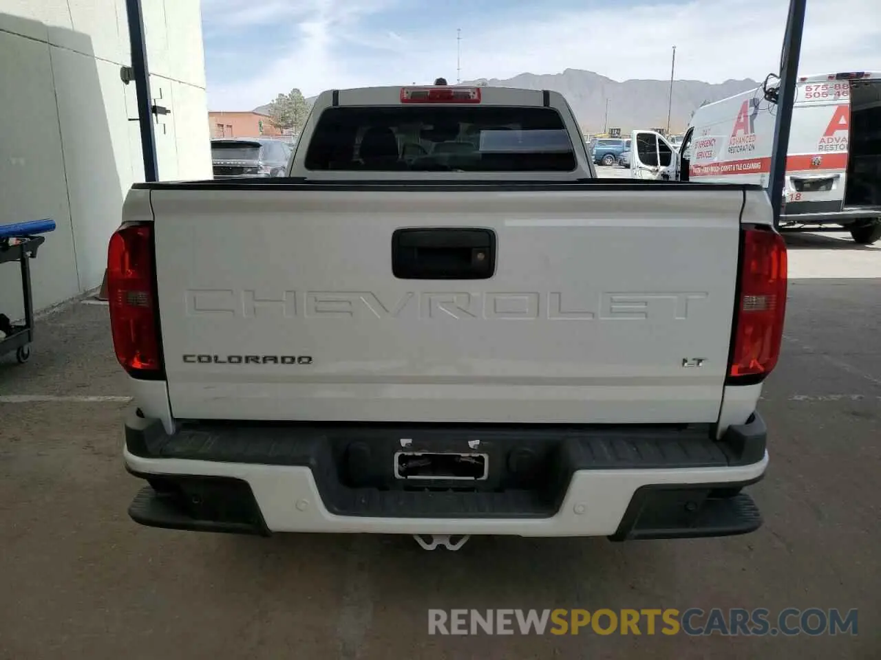6 Photograph of a damaged car 1GCHSCEA4N1233767 CHEVROLET COLORADO 2022