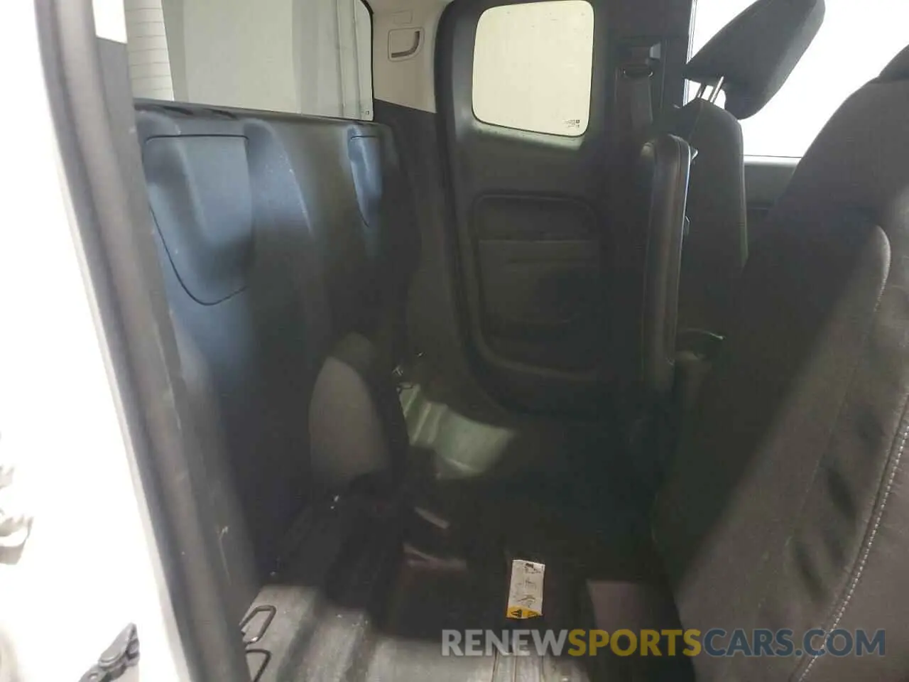 10 Photograph of a damaged car 1GCHSCEA4N1289689 CHEVROLET COLORADO 2022