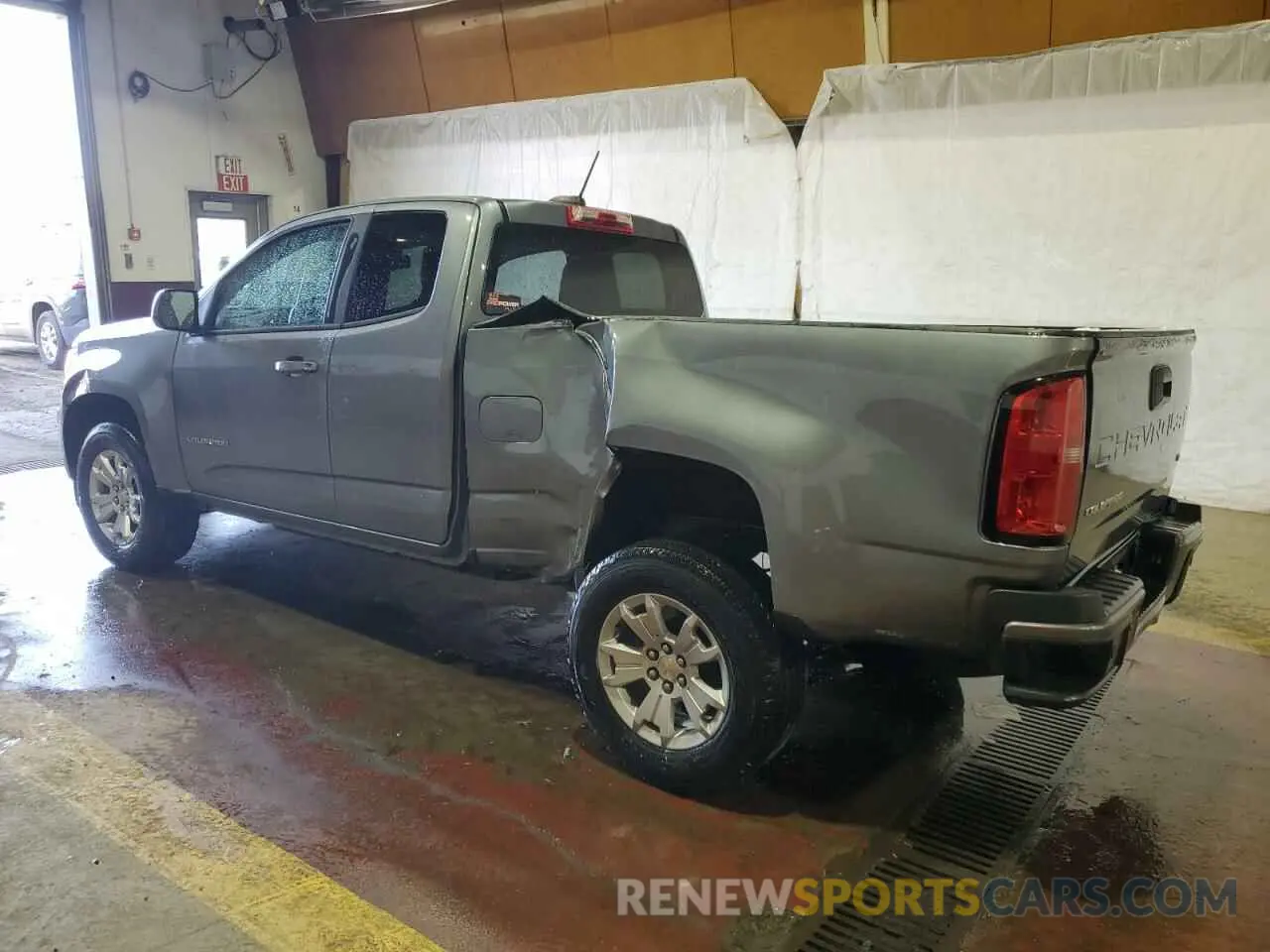 2 Photograph of a damaged car 1GCHSCEA6N1156030 CHEVROLET COLORADO 2022