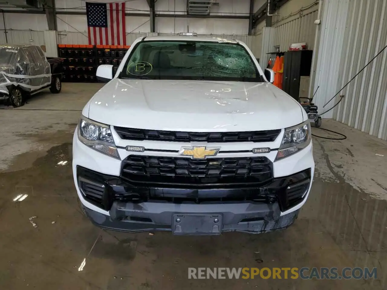 5 Photograph of a damaged car 1GCHSCEA6N1197354 CHEVROLET COLORADO 2022