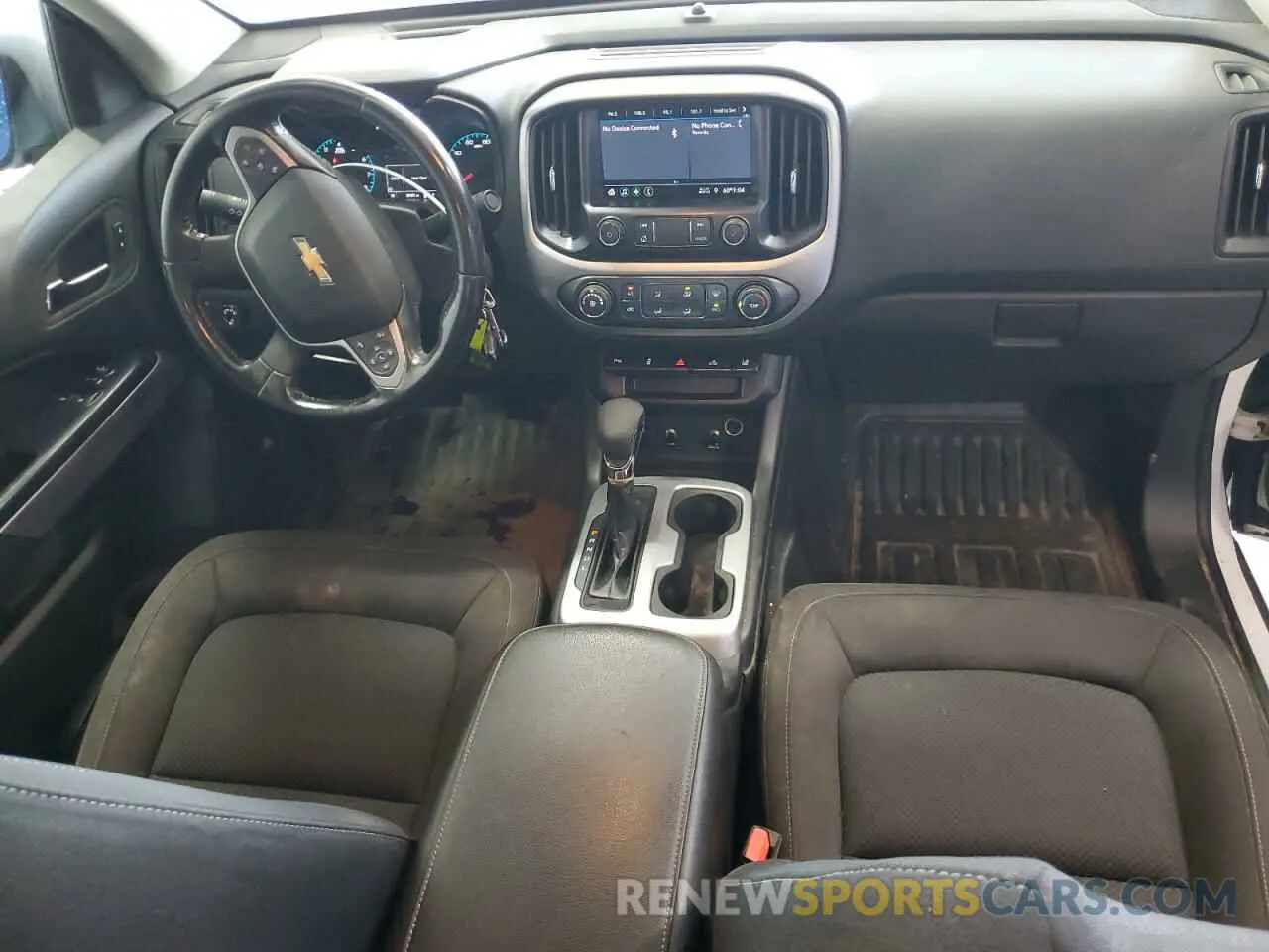 8 Photograph of a damaged car 1GCHSCEA7N1116457 CHEVROLET COLORADO 2022