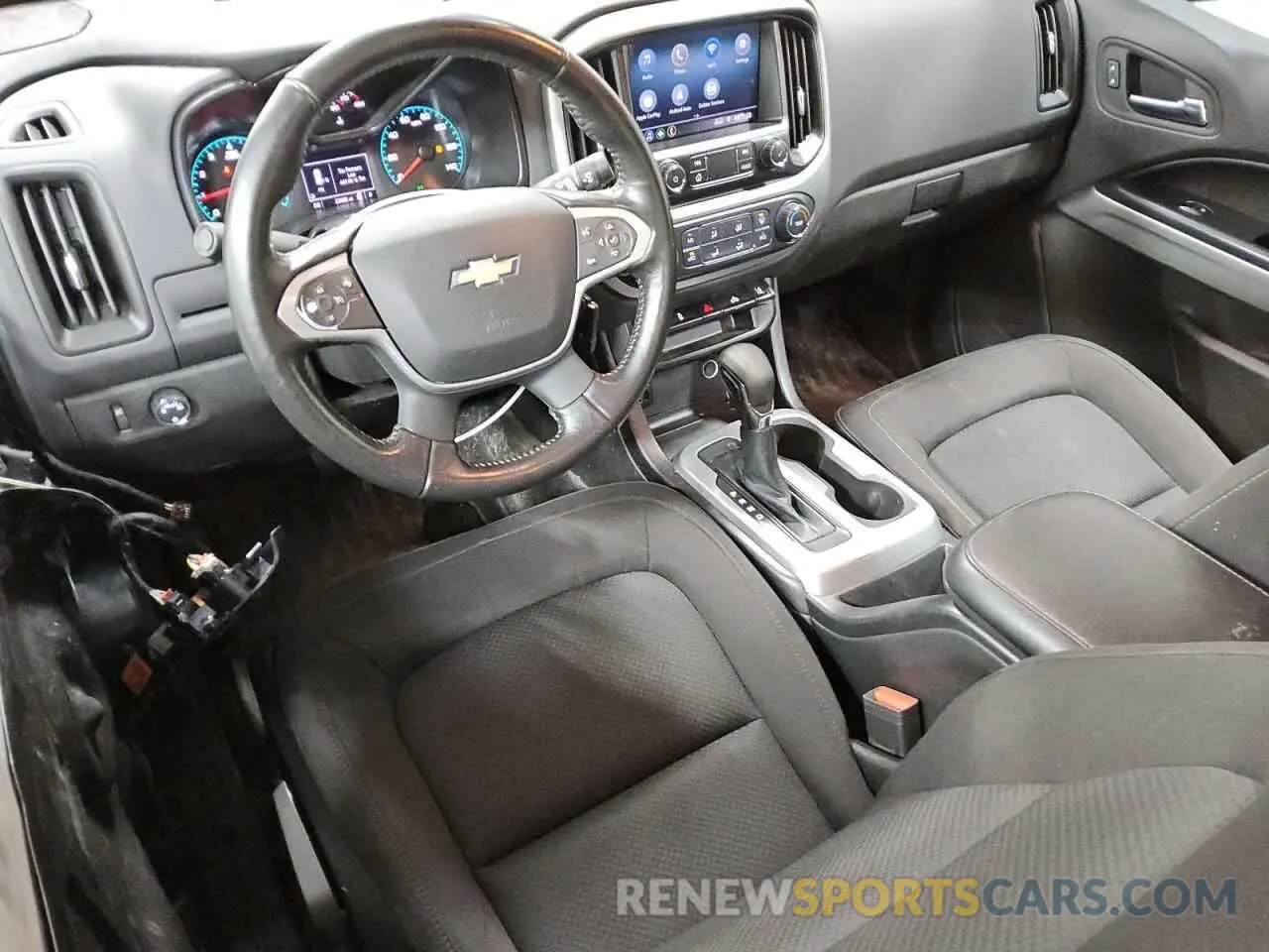 8 Photograph of a damaged car 1GCHSCEA7N1232645 CHEVROLET COLORADO 2022