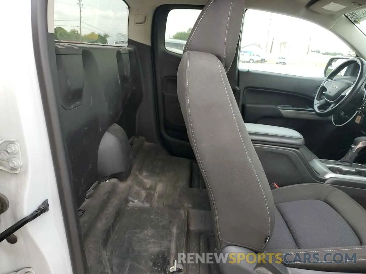 10 Photograph of a damaged car 1GCHSCEA7N1247341 CHEVROLET COLORADO 2022