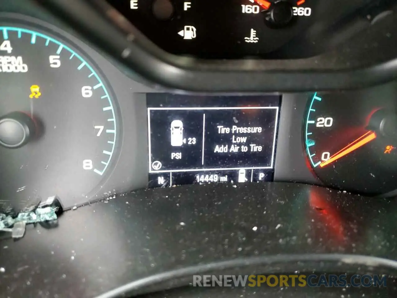 9 Photograph of a damaged car 1GCHSCEA8N1232282 CHEVROLET COLORADO 2022