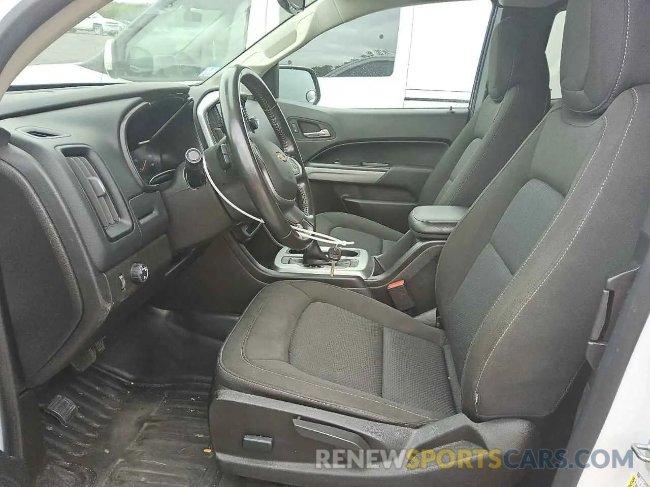 7 Photograph of a damaged car 1GCHSCEA8N1235960 CHEVROLET COLORADO 2022