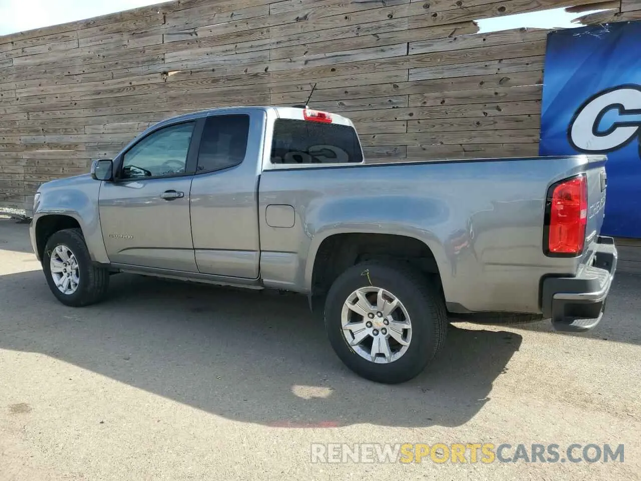 2 Photograph of a damaged car 1GCHSCEA9N1155809 CHEVROLET COLORADO 2022