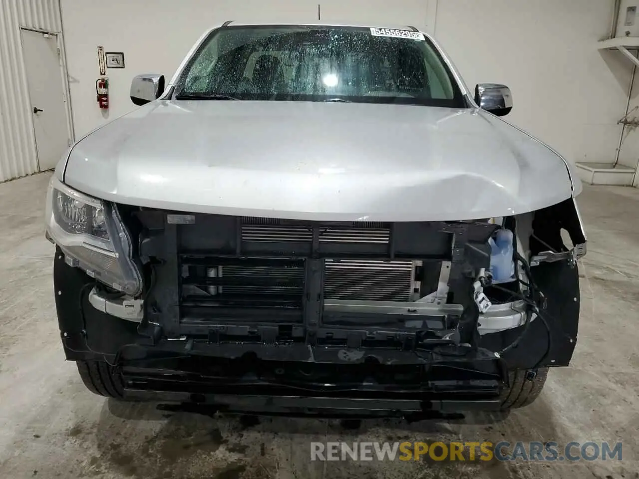 5 Photograph of a damaged car 1GCHSCEAXN1163708 CHEVROLET COLORADO 2022