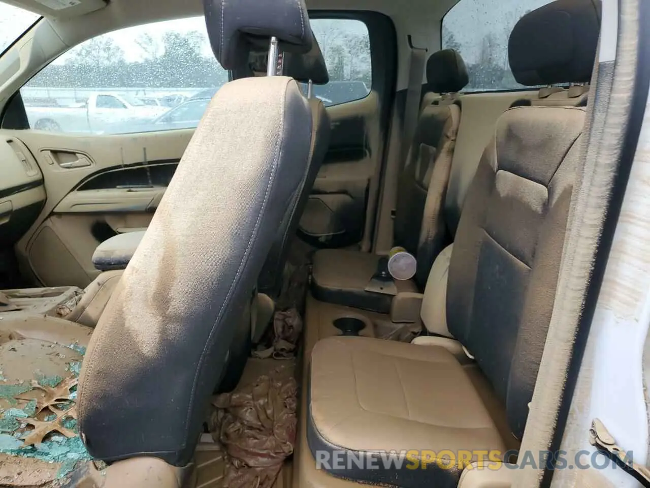 10 Photograph of a damaged car 1GCHSCEAXN1170805 CHEVROLET COLORADO 2022