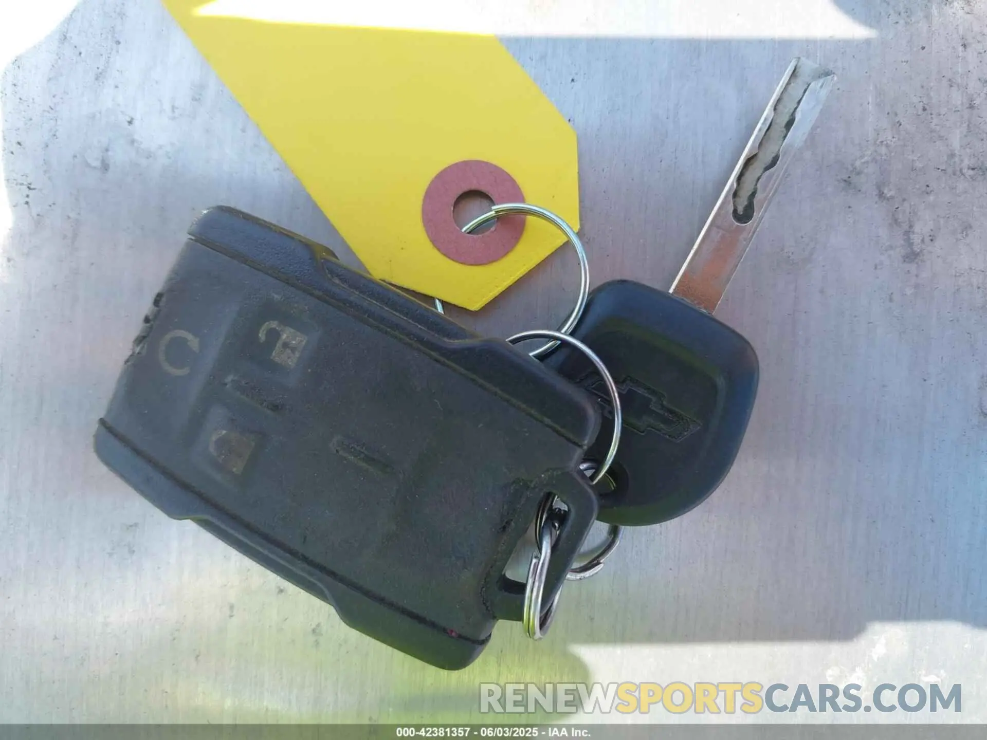 11 Photograph of a damaged car 1GCHSCEN5N1102673 CHEVROLET COLORADO 2022