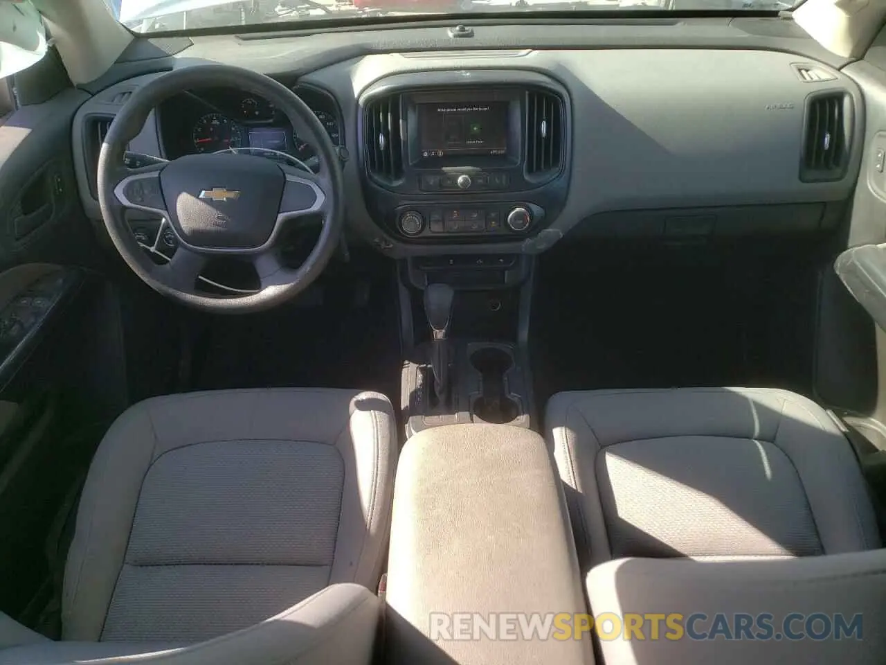 8 Photograph of a damaged car 1GCHTBEN8N1239517 CHEVROLET COLORADO 2022