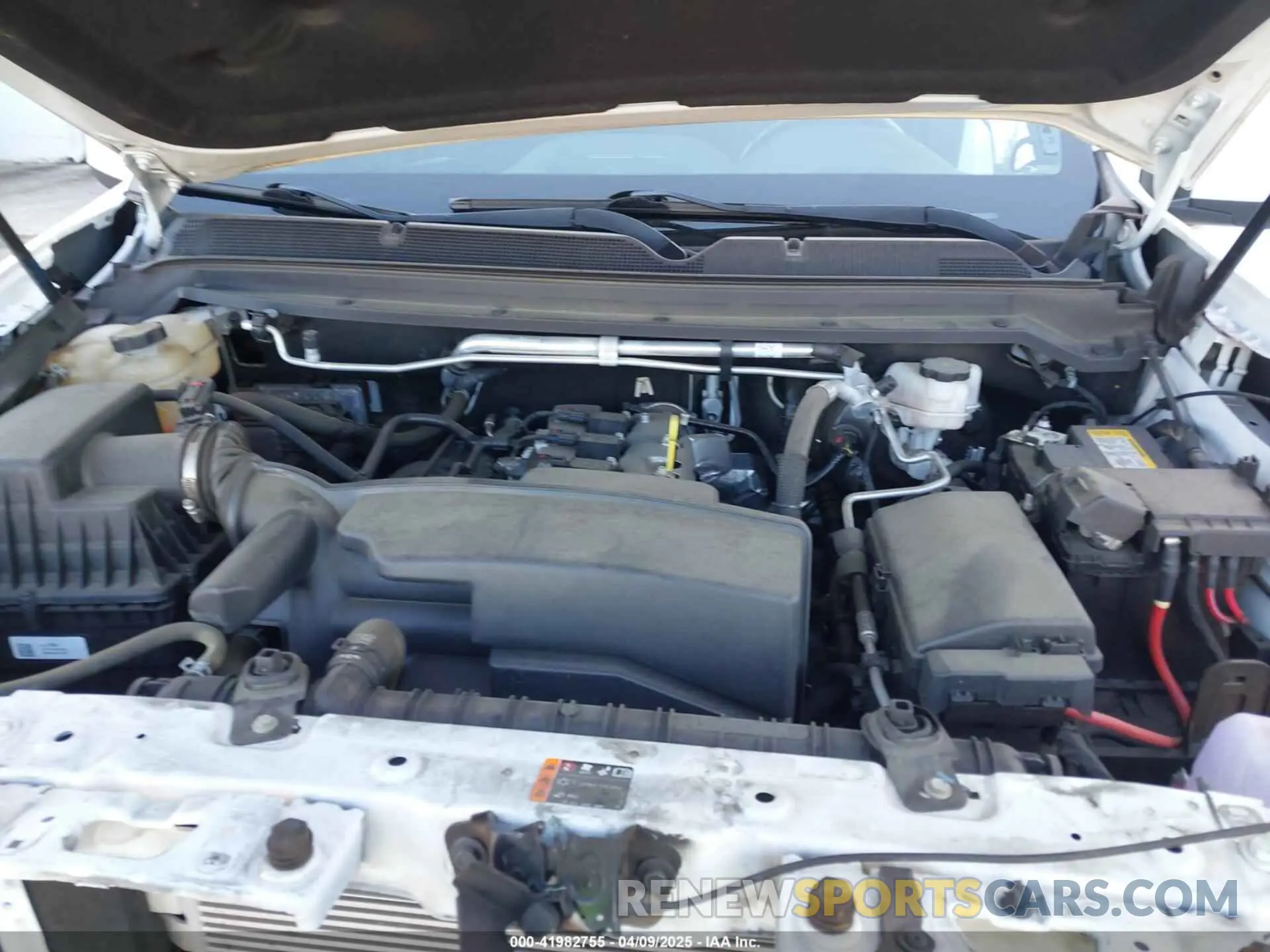 10 Photograph of a damaged car 1GCHTCEA4N1302342 CHEVROLET COLORADO 2022