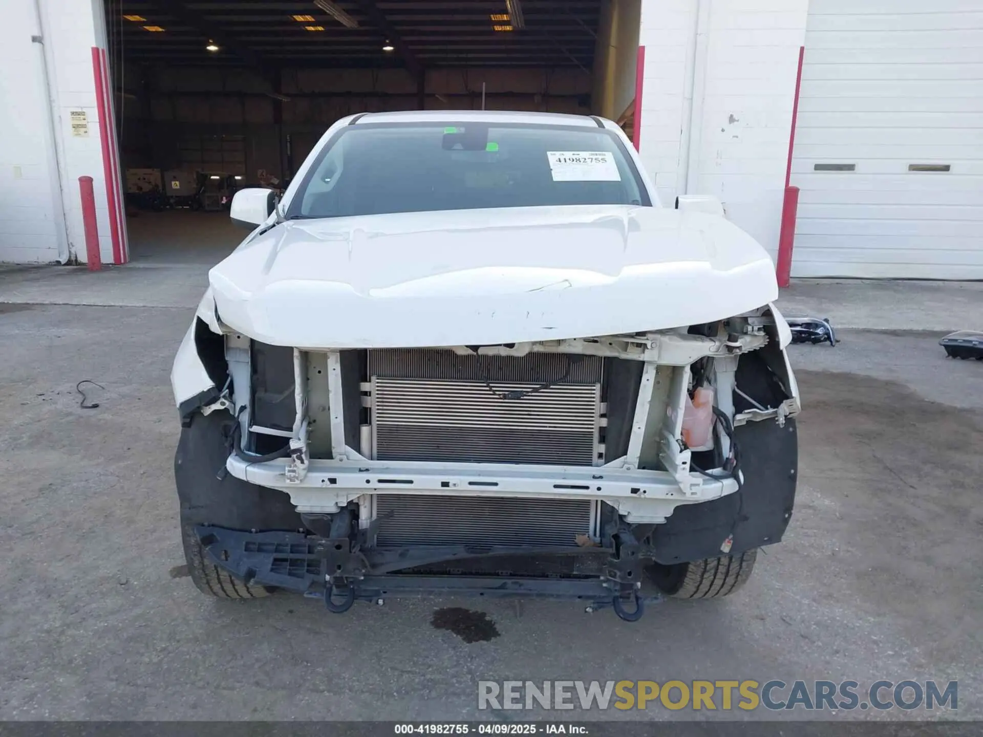 12 Photograph of a damaged car 1GCHTCEA4N1302342 CHEVROLET COLORADO 2022
