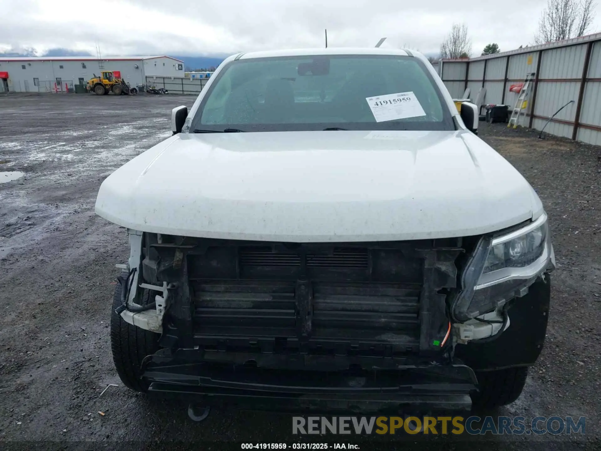 13 Photograph of a damaged car 1GCHTCEA8N1198468 CHEVROLET COLORADO 2022