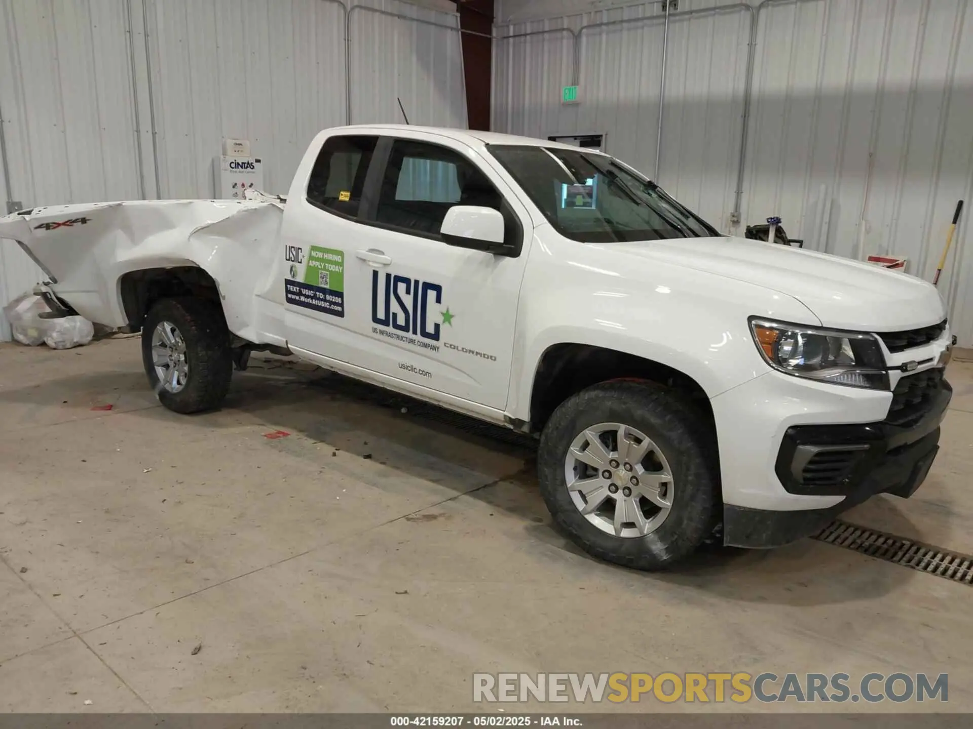 1 Photograph of a damaged car 1GCHTCEAXN1115994 CHEVROLET COLORADO 2022
