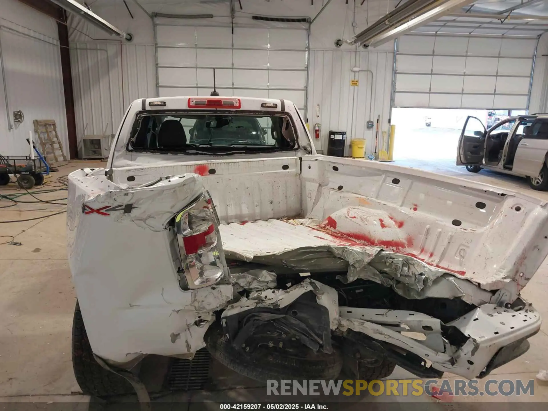 16 Photograph of a damaged car 1GCHTCEAXN1115994 CHEVROLET COLORADO 2022