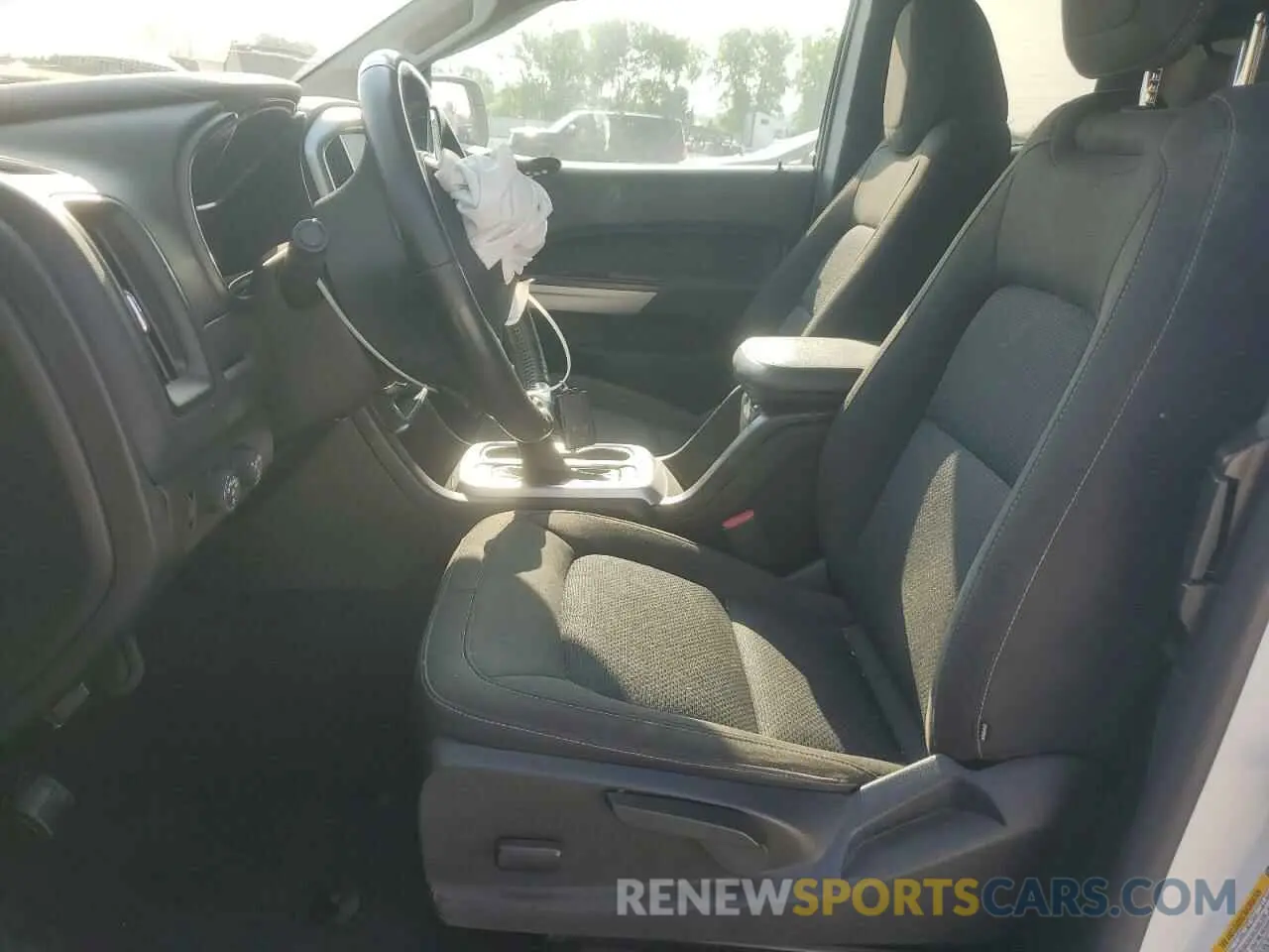 7 Photograph of a damaged car 1GCHTCEN0N1129406 CHEVROLET COLORADO 2022